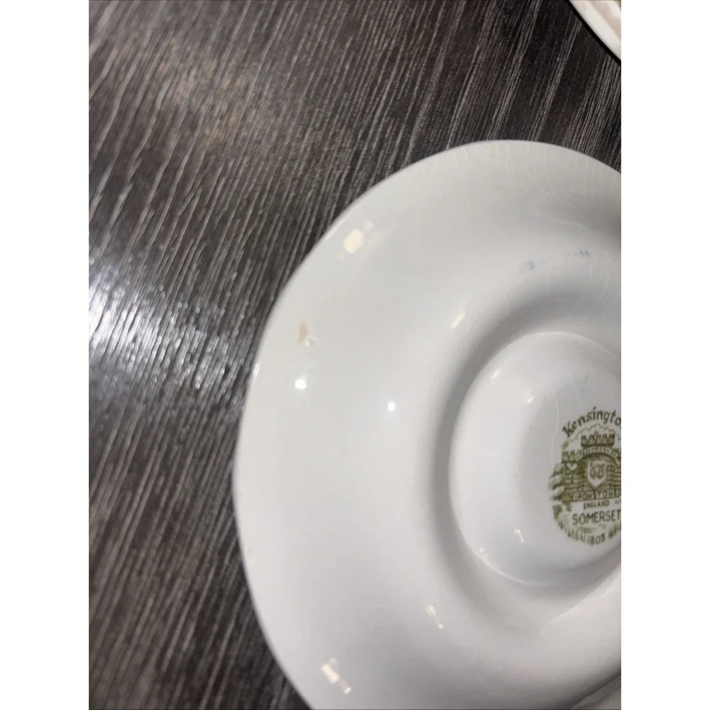 Kensington Staffords Somerset Saucers Green‎ White Fruit Lot of 2
